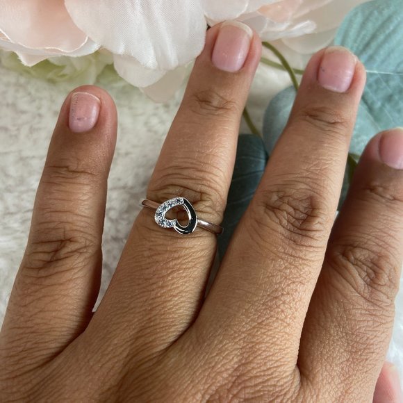 925 Sterling Silver Cubic Zirconia CZ Simulated Diamonds Stackable Heart… - Picture 2 of 4